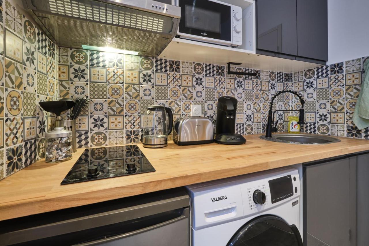 Place Carnot - Studio Tout Equipe Avec Jacuzzi Proche Toutes Commodites Каркасон Екстериор снимка