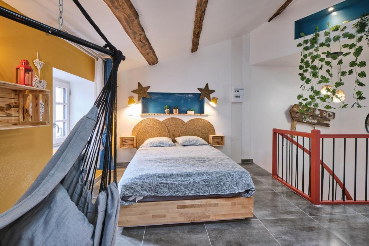 Place Carnot - Studio Tout Equipe Avec Jacuzzi Proche Toutes Commodites Каркасон Екстериор снимка